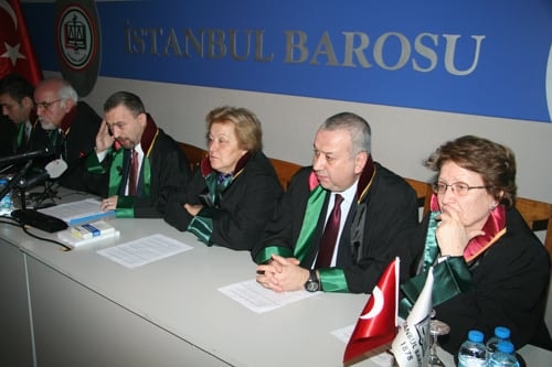 Avukata Yönelik Tüm Baskılara Karşı Meşru Savunma Hakkımızı Kullanacağız - Video
 - 26