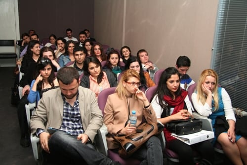 Örnek Hukukçu Av. Halit Çelenk’İ Andık - 25