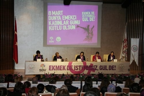 2015 Türkiye’Sinde Kadın
 - 15