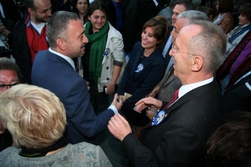 Ümit Kocasakal İstanbul Barosu Başkanlığına Yeniden Seçildi 

 - 354