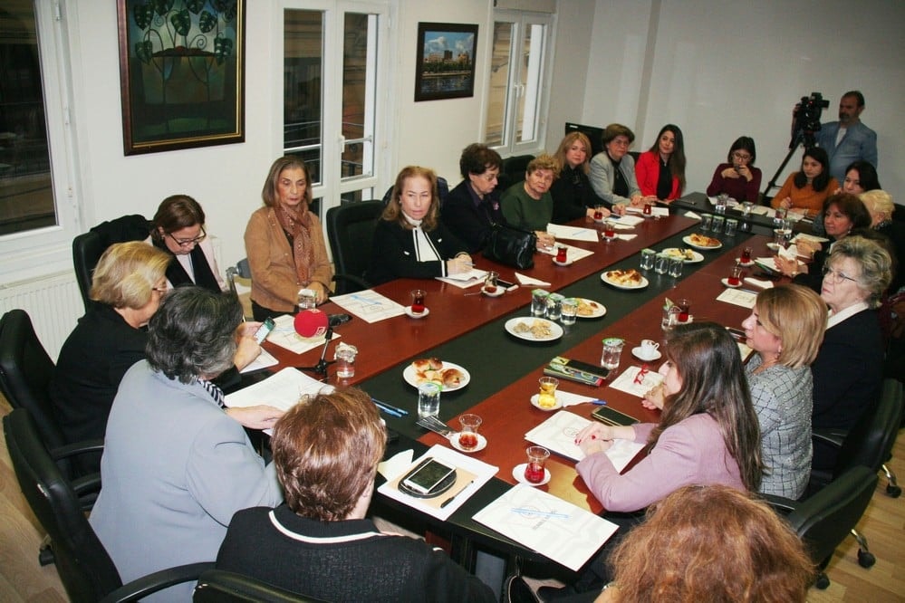 Devrim Yasamız Medeni Kanunumuza Sahip Çıkalım  - 10