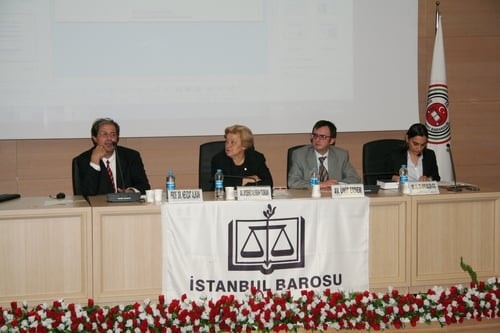 Sağlık Çalışanlarının Kadına Yönelik Şiddetin Önlenmesinde

Hukuki Ve Cezai Sorumluluğu 
 - 8