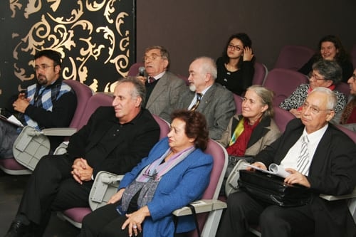 İnsan Haklarında Bir Arpa Boyu Yol
 - 24