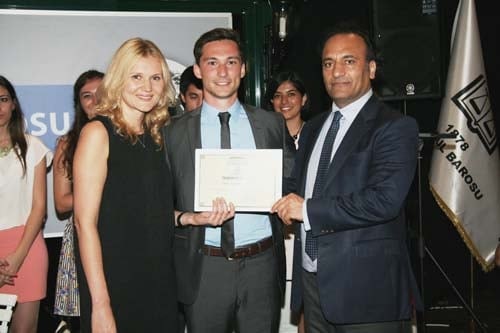 İstanbul Barosu Dış İlişkiler Merkezi İle Avrupa Genç Hukukçular Derneği 10. Hukuk Yaz Okulu Kutlaması Yapıyor
 - 21