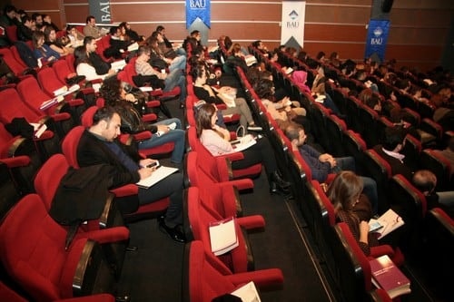 Kadın Hakları Ve Aile İçi Şiddet” Konulu Sertifika Programı

 - 26