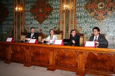 Türk Sosyal Hukukunda Özürlüler-Engelliler Bm Engelli Haklarına İlişkin Sözleşmeye Uyum

 - 14