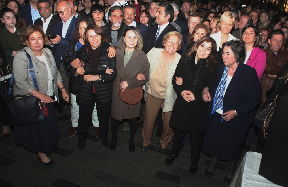 Demokrasi Nöbetine Katılım Genişliyor - 14