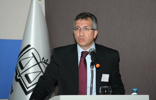 Türk Ve Alman Ceza Hukuklarında Uygulamaya Yönelik Problemlerin Değerlendirilmesi
 - 25