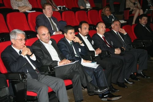 Sosyal Ağlar Ve İnternet Özgürlükçü Anlayışla Düzenlenmeli
 - 10