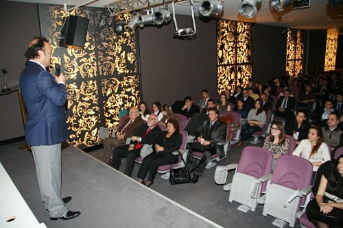 20. Dönem Hukuk İngilizcesi Ve Terminolojisi 
Derslerini Tamamlayanlara 
Katılım Belgeleri Verildi
 - 6