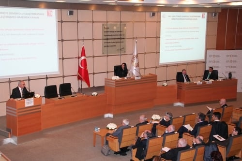 Demiryolunun Serbestleştirilmesi Ve Geleceği
 - 44