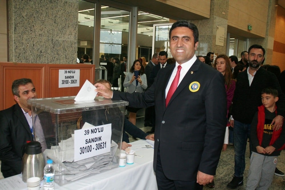 Başkan Durakoğlu Güven Tazeledi - 577