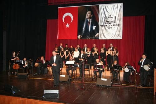 Bahar Coşkusunda Bir Konser

 - 27