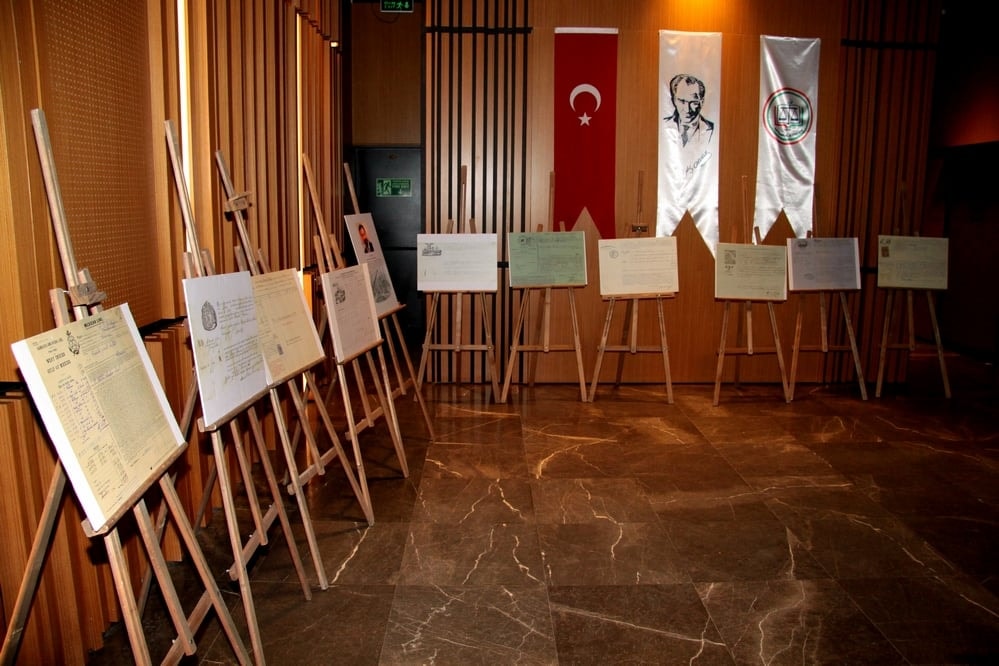 Türk Ticaret Kanunu Deniz Ticareti Hükümlerinin Değerlendirilmesi Sempozyumu - 12