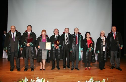 Mesleklerinde 25, 30, 35 Yılını Dolduran Toplam 693 Meslektaşımıza Plaket Verildi
 - 126