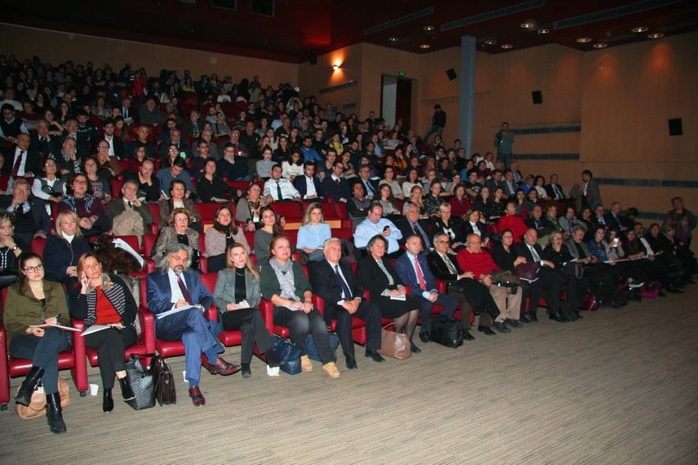 Hukuksal Gerçeklikler Bağlamında Anayasa Değişikliği - 22