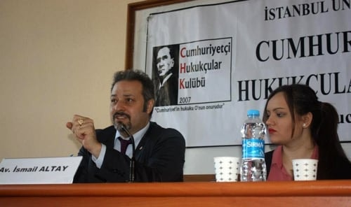 İleri Demokraside Avukat Olmak

