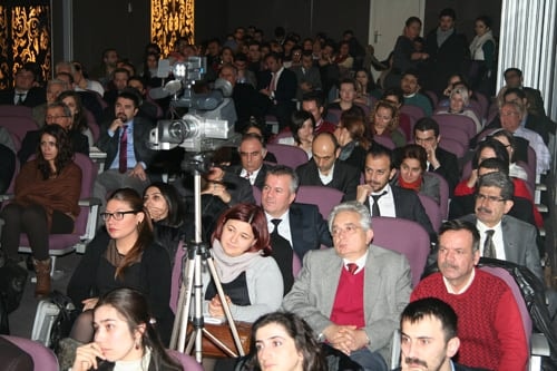 Avukata Yönelik Baskı Vatandaşa Yapılmış Sayılır

 - 46