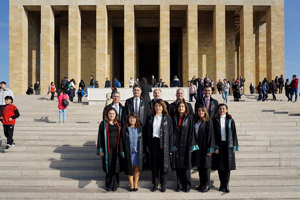 İstanbul Barosu Yönetim Kurulu Anıtkabir’de ATA’nın Huzurundaydı - 2