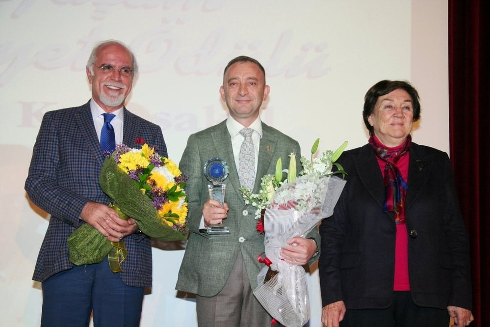 Çağdaş Yaşam Cumhuriyet Ödülü Ümit Kocasakal’a Verildi - 85