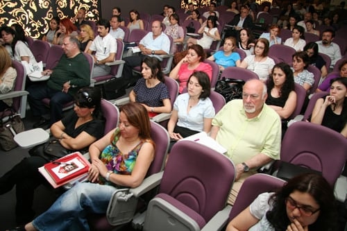 Kadın Hakları Merkezi Eğitim Semineri Yapıldı
 - 21