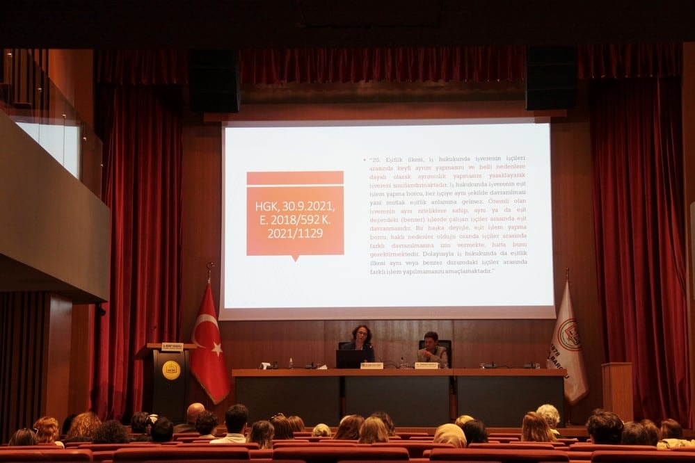 Çalışma Hayatı ve Kadın Paneli - 14