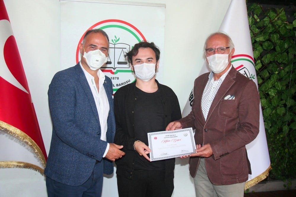 CMK ve Spor Hukuku Eğitimin Tamamlayanlara Sertifika Verildi - 18