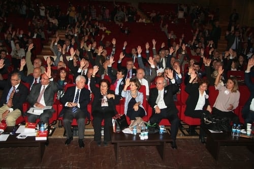 Ümit Kocasakal İstanbul Barosu Başkanlığına Yeniden Seçildi 

 - 50