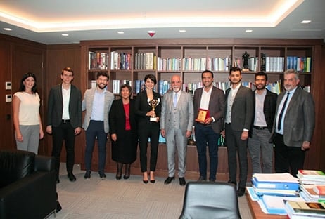 Kadın ve Erkek Voleybol Takımlarımızın Önemli Başarısı  