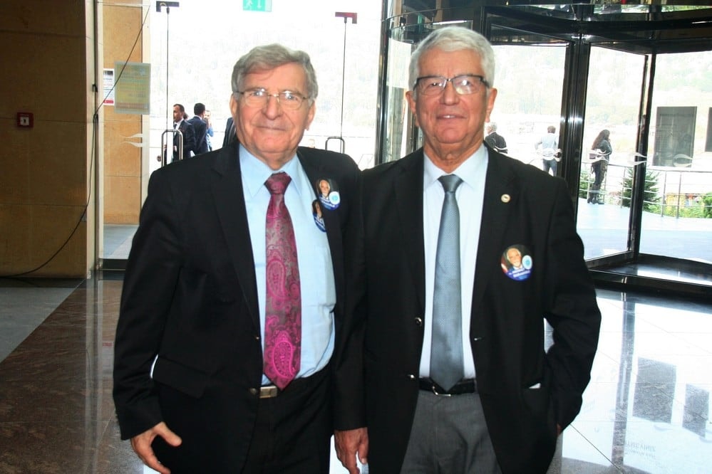 Başkan Durakoğlu Güven Tazeledi - 404