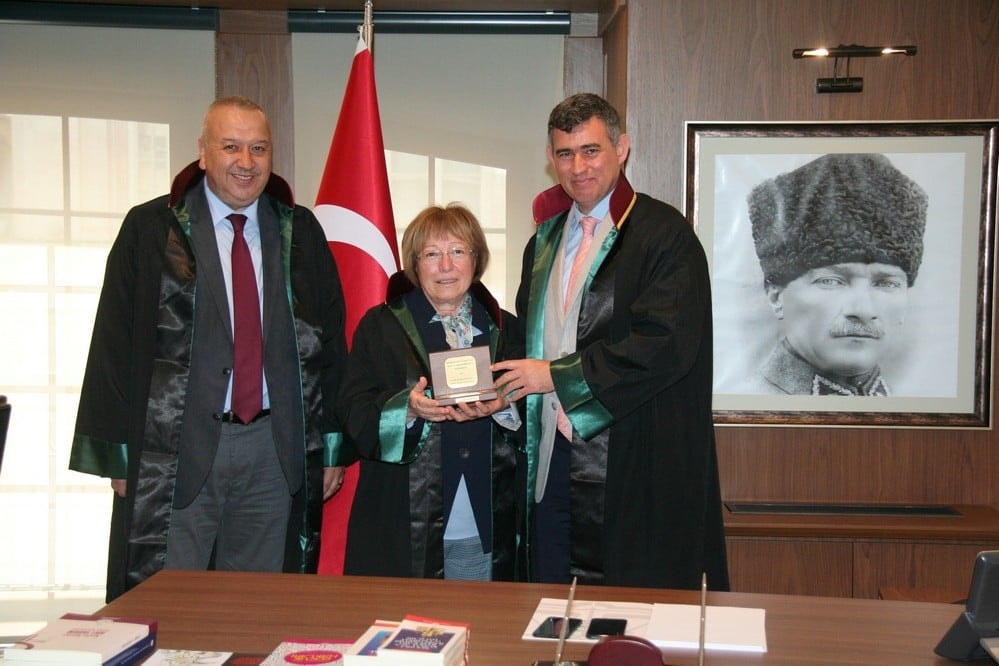 Meslekte 40, 50, 60 Yılını Dolduran 467 Meslektaşlarımıza Madalya Verildi - 399