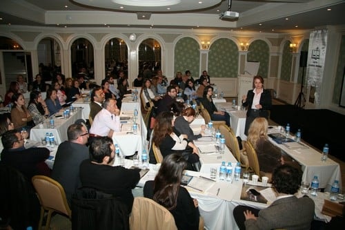 Yabancılar Ve Uluslar Arası Korumaya İlişkin Adli Yardım Görevi Alacak Avukatlara İçin Sertifika Programı Düzenlendi

 - 55