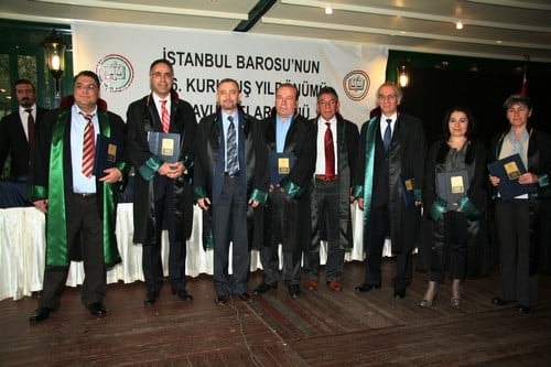 Hukuk Devleti Tesis Edilene, Yargı Bağımsız Olana Kadar, Bedeli Ve Pahası Ne Olursa Olsun Bu Mücadeleyi Birlikte Sürdüreceğiz - 221