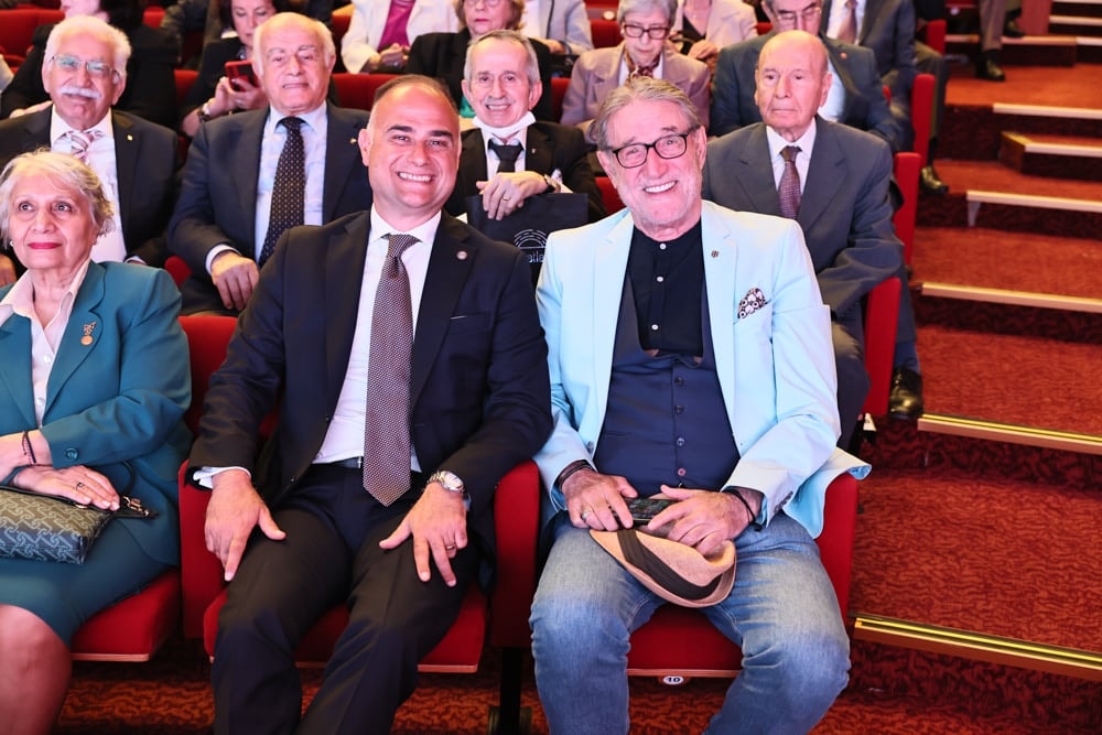 Meslekte 40, 50 ve 60 Yılını Dolduran Meslektaşlarımıza Plaket Verildi - 2