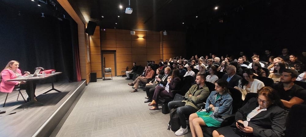 İstanbul Barosu Staj Eğitim Merkezi (SEM) Yeni Dönem Dersleri Yüz Yüze Beyoğlu, Bakırköy ve Maltepe’de Yapıldı - 6