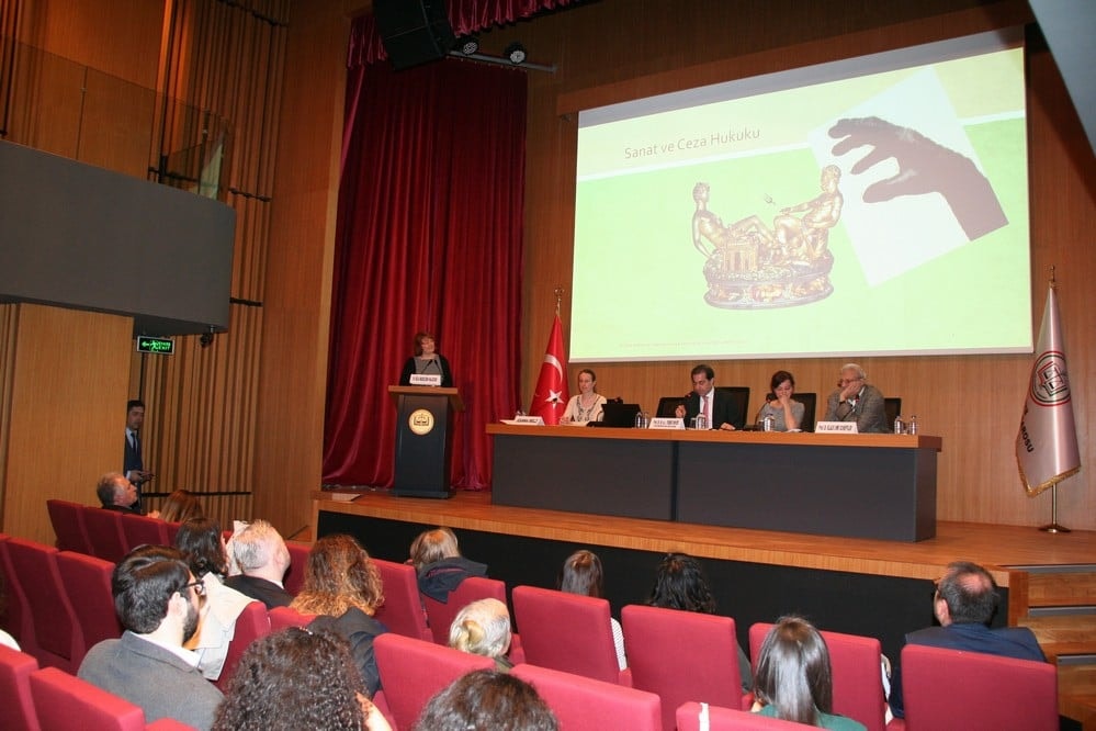 Sanat ve Ceza Hukuku - 25