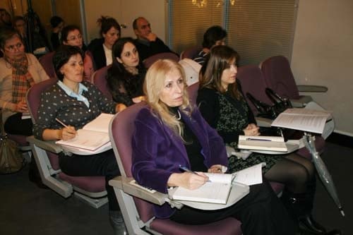 Kadın Hakları Ve Aile İçi Şiddet Semineri Devam Ediyor

 - 23