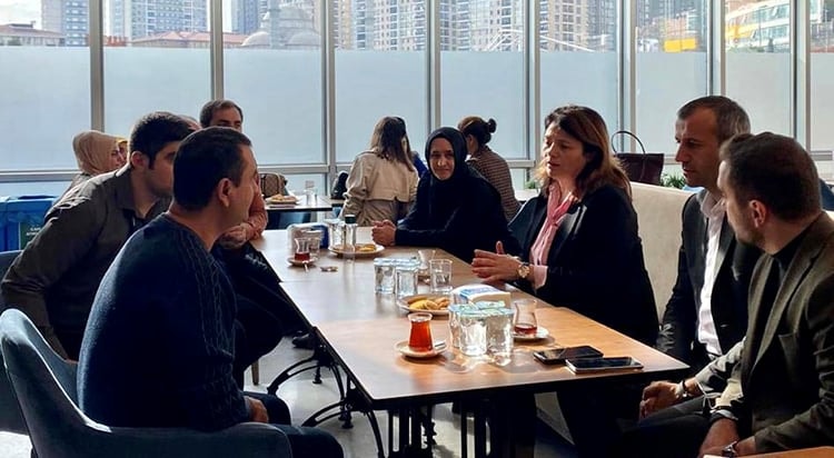 Genç Meslektaşımız Av. Pelin Rençber’e Acil Şifa Diliyoruz - 2