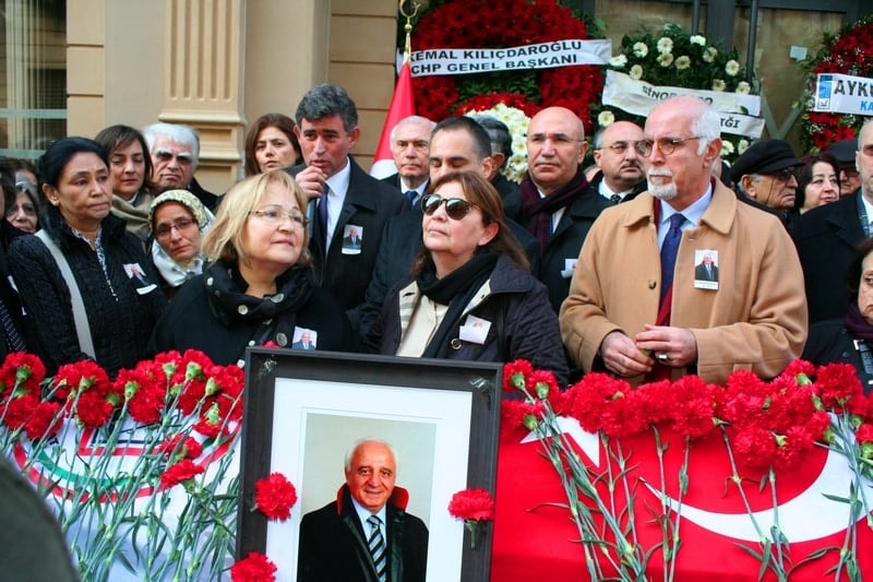Başkanımız Av. Kazım Kolcuoğlu’nu Son Yolculuğuna Uğurladık - 74
