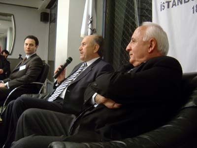 Topbaş: “Çağlayan’Daki 
En Değerli Arsamızı
İstanbul Adliyesine Devrettik”