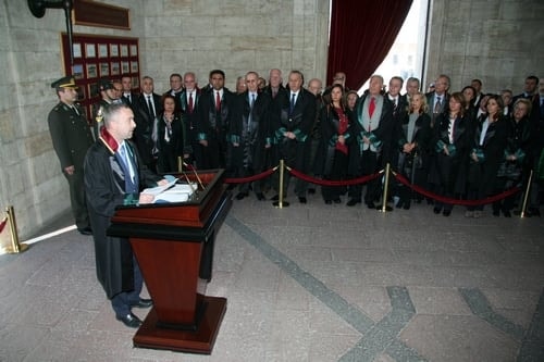 İstanbul Barosu Heyeti Anıtkabir’De Ata’Nın Huzurunda

 - 52