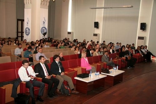 Ab -Türkiye Geri Kabul Anlaşması Ve Vize Serbestîsi

 - 60