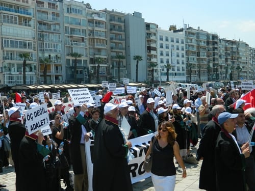 Özel Görevli Mahkemelerin Kaldırılması Amacıyla  İzmir Mitingine Katıldık  - 20