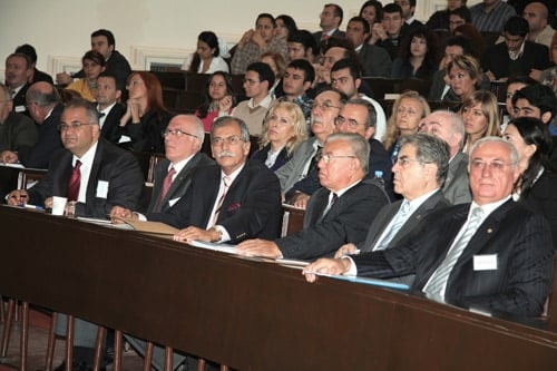 Mesleğe Yeni Başlayan Avukatların Sorunları Forumda Tartışıldı  - 21