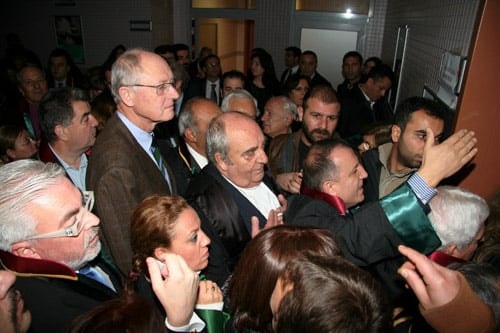 Savunmanın Ve Baro'nun Yargılandığı Dava 
24 Şubat’A Ertelendi - 18