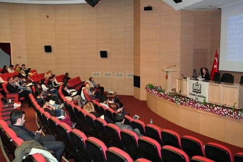 Kadın Hakları Ve Aile İçi Şiddet” Konulu Sertifika Programı Devam Ediyor
 - 19