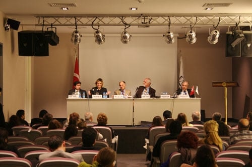 Arabuluculuk Yasa Tasarısı 
Akademisyenlerce Değerlendirildi - 11