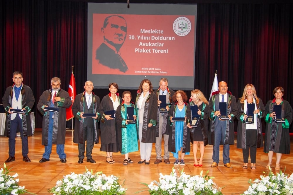 Meslekte 25, 30 ve 35 Yılını Dolduran Meslektaşlarımıza Plaket Verildi - 46