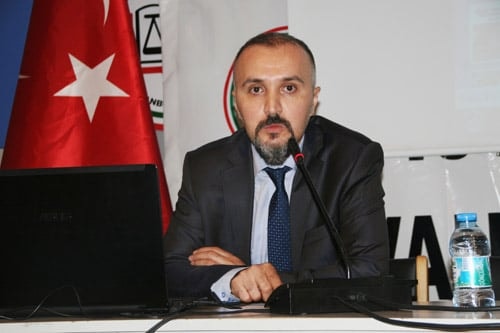 Türkiye Baroları Hayvan Hakları 1. Kurultayı
İstanbul’Da Yapıldı
 - 11