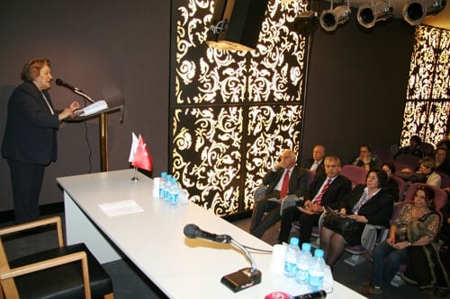 Öğretim Birliği 84. Yılında
Türban Sarmalında - 2